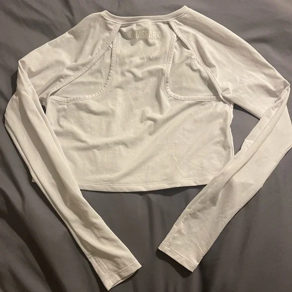GYMSHARK LONG SLEEVE CROP TOP WHITE SIZE XS - Picture 5 of 9